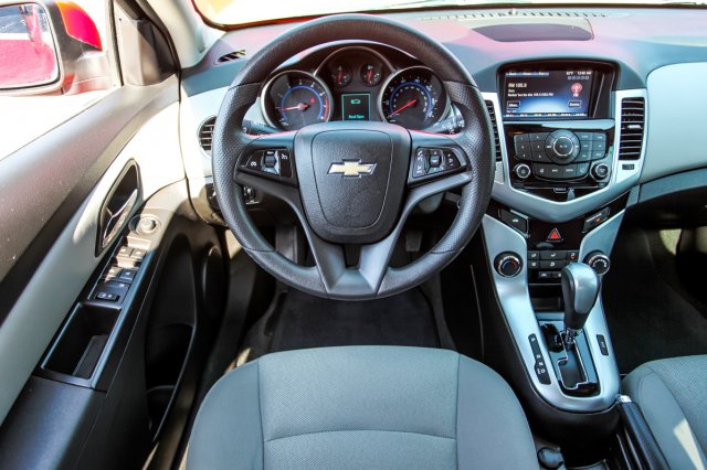 Certified Pre-Owned 2016 Chevrolet Cruze Limited LT